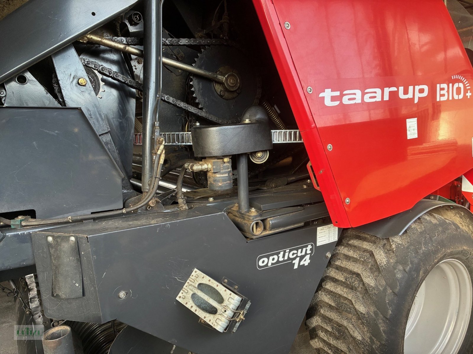 Press-/Wickelkombination typu Taarup BIO+, Gebrauchtmaschine v Bruckmühl (Obrázek 4)