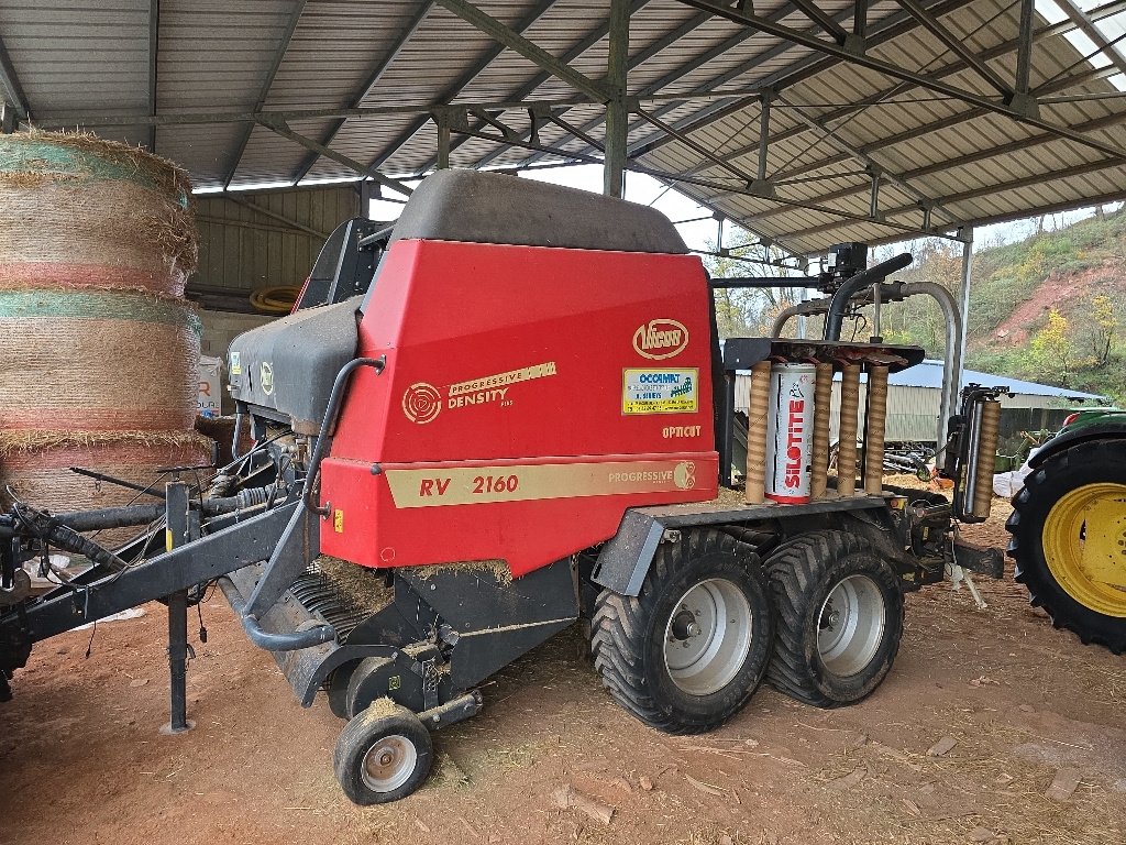 Press-/Wickelkombination des Typs Vicon RV 2160, Gebrauchtmaschine in Calmont (Bild 3)