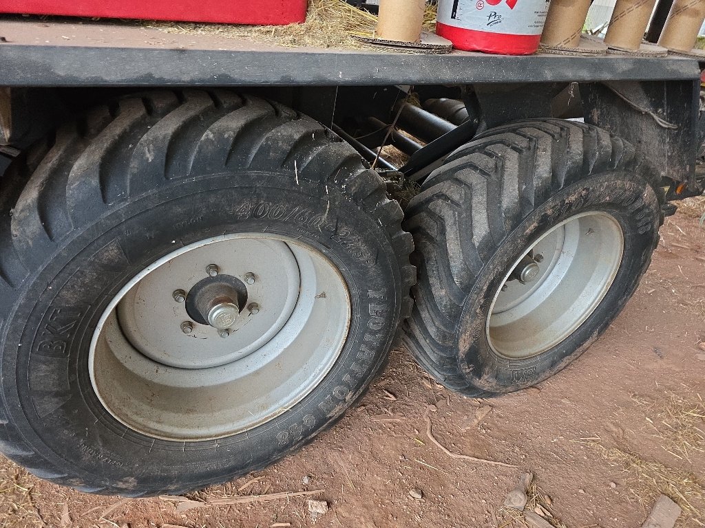 Press-/Wickelkombination des Typs Vicon RV 2160, Gebrauchtmaschine in Calmont (Bild 10)