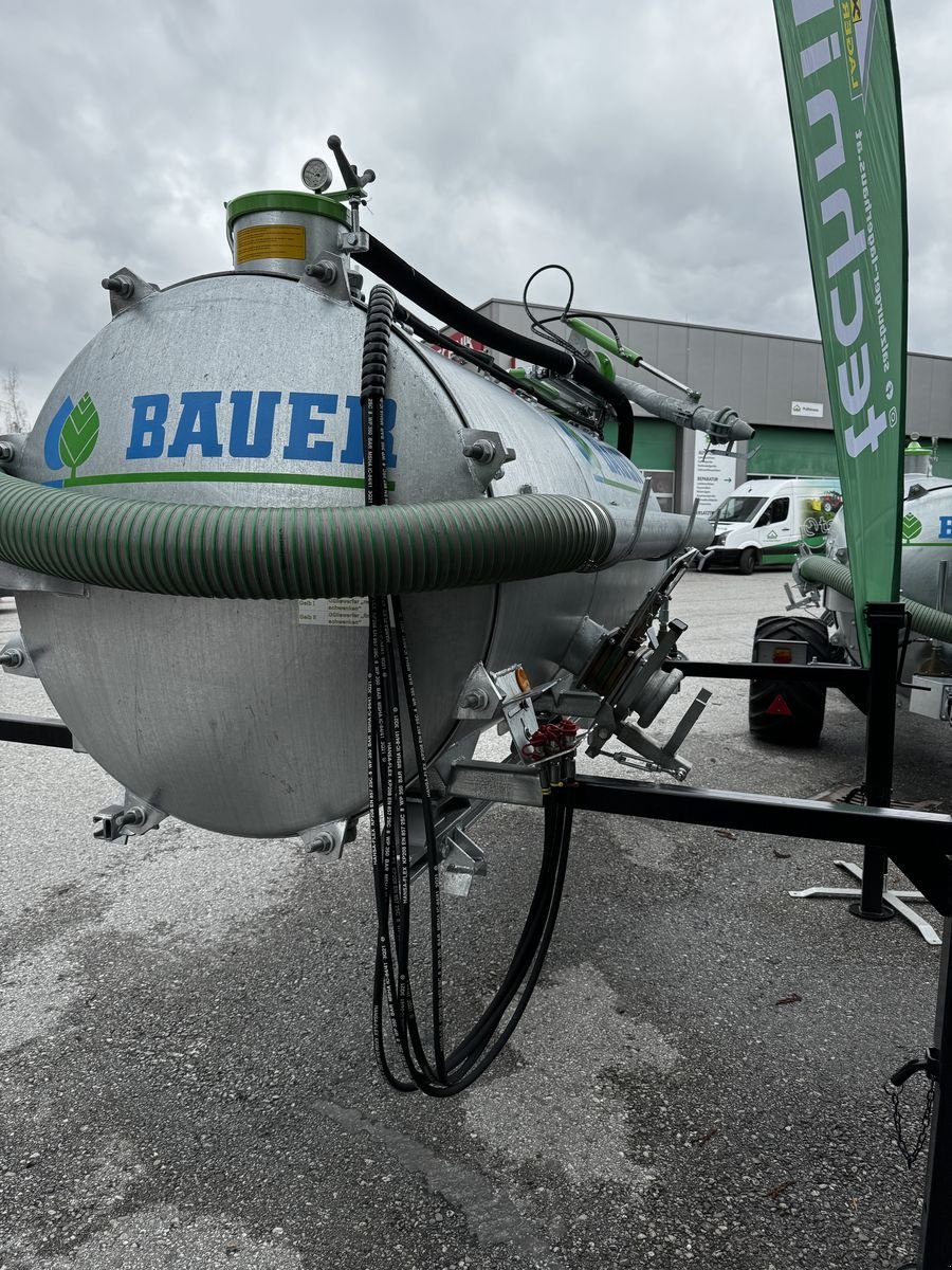 Pumpfass des Typs Bauer Kombi-Aufbaufass KA25, Neumaschine in Bergheim (Bild 7)