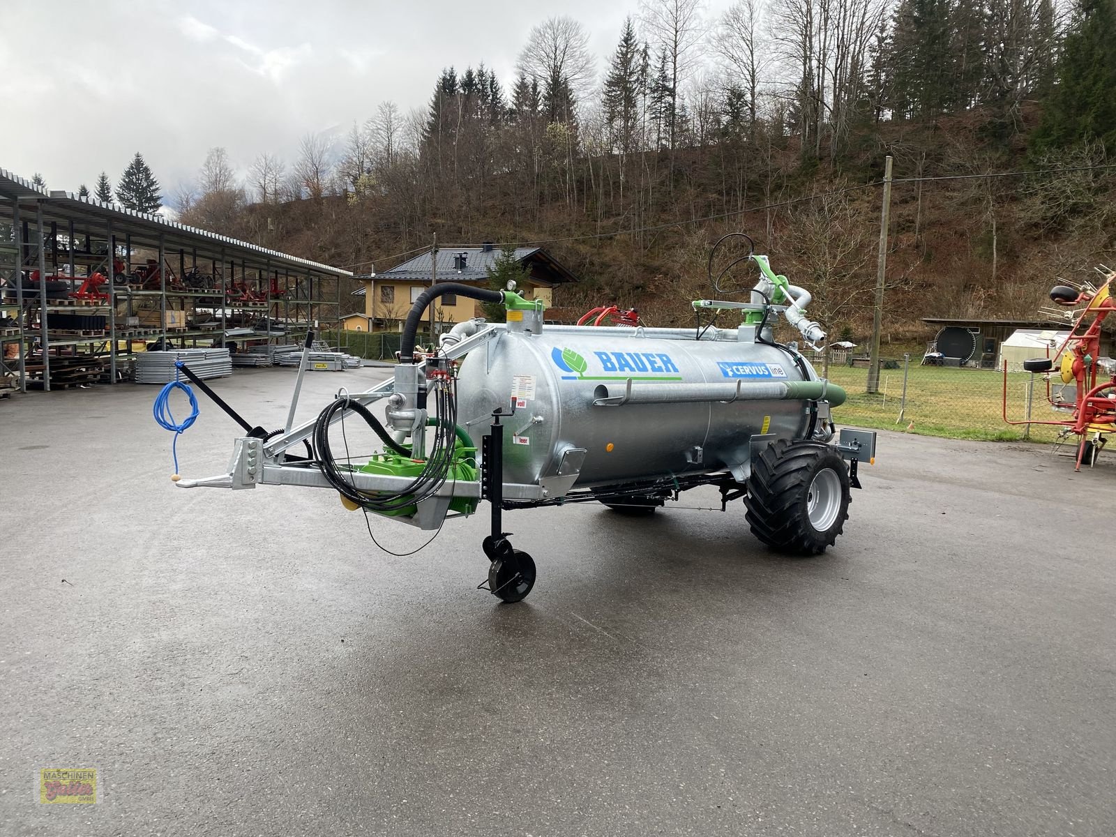 Pumpfass des Typs Bauer Kombifass K 31 Einachs mit Werfer, Neumaschine in Kötschach (Bild 1)