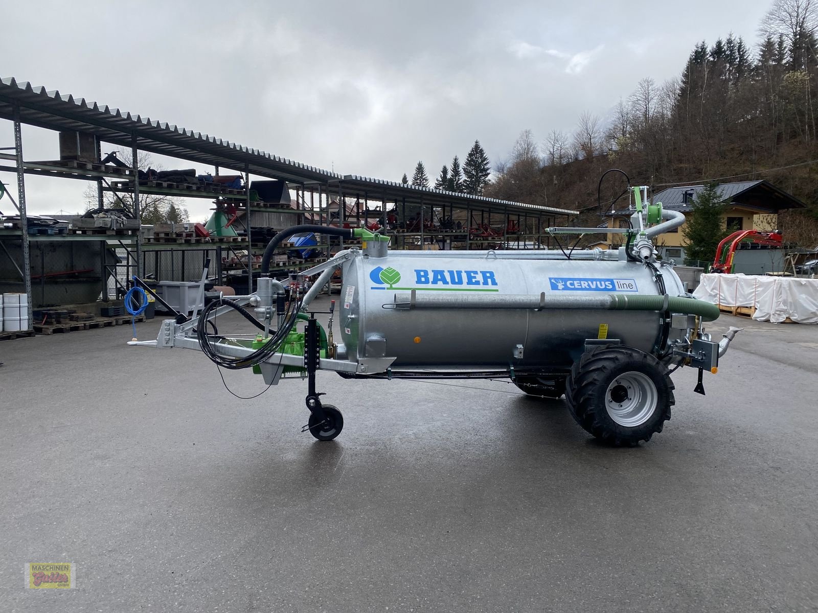 Pumpfass des Typs Bauer Kombifass K 31 Einachs mit Werfer, Neumaschine in Kötschach (Bild 2)