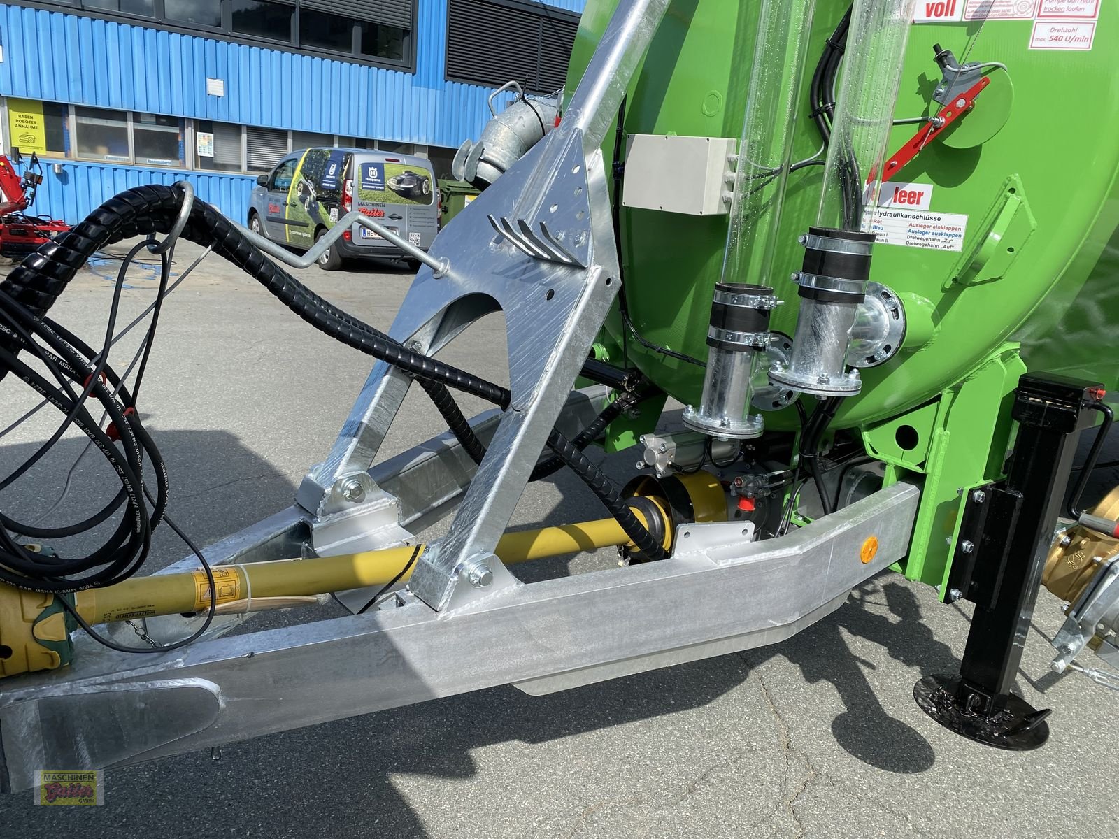 Pumpfass of the type Bauer PTW 9E Edelweiss Pumpfass mit Schleppfix SFA 9, Neumaschine in Kötschach (Picture 21)