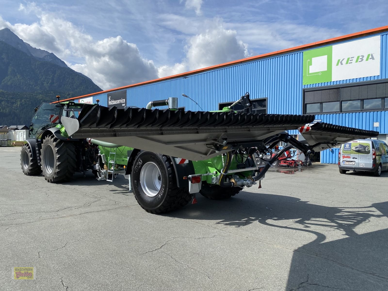 Pumpfass of the type Bauer PTW 9E Edelweiss Pumpfass mit Schleppfix SFA 9, Neumaschine in Kötschach (Picture 29)