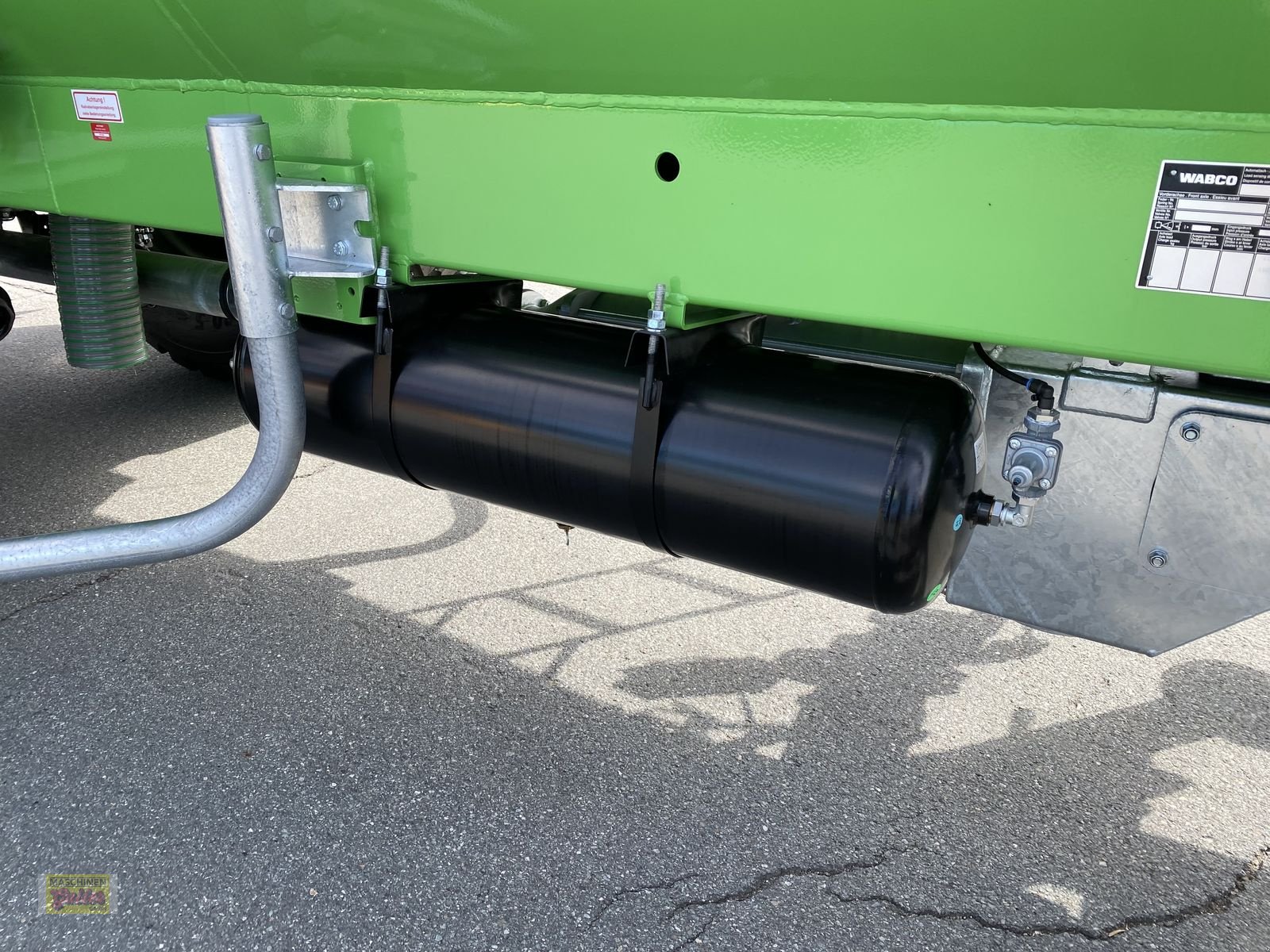 Pumpfass of the type Bauer PTW 9E Edelweiss Pumpfass mit Schleppfix SFA 9, Neumaschine in Kötschach (Picture 19)