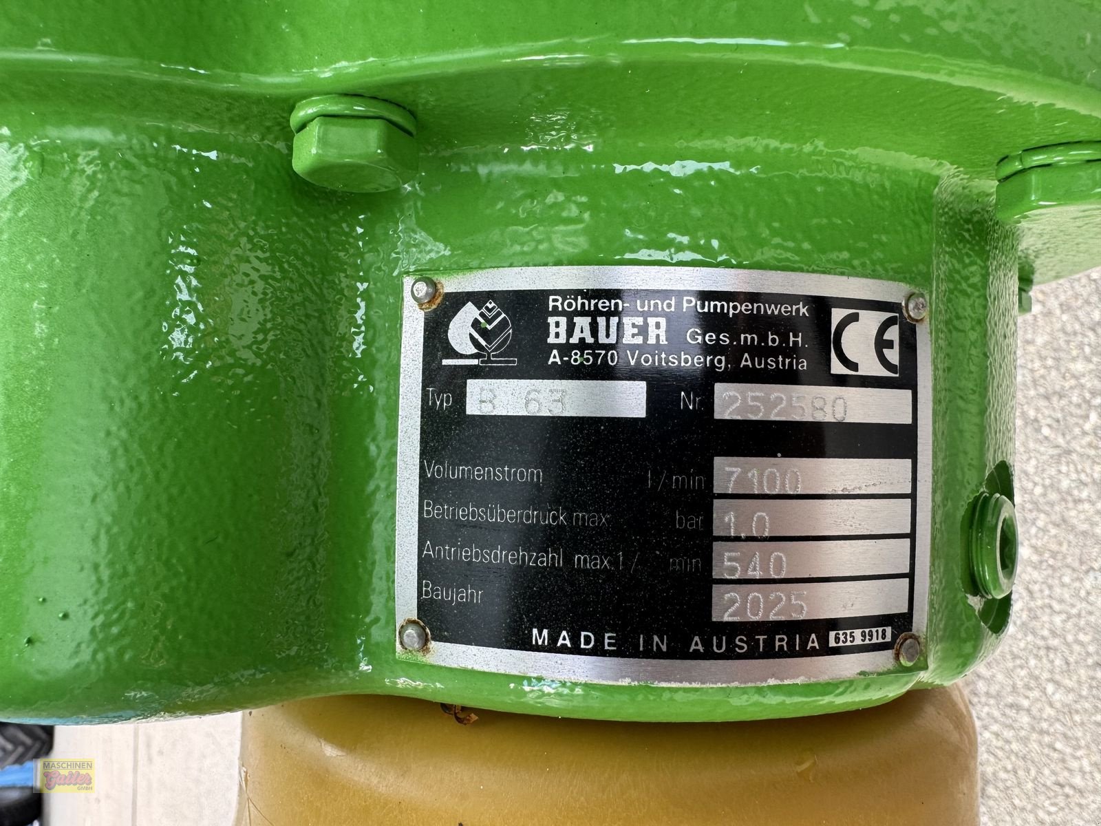 Pumpfass of the type Bauer V63 Vakuumfass mit 6250 Liter Inhalt, Neumaschine in Kötschach (Picture 27)