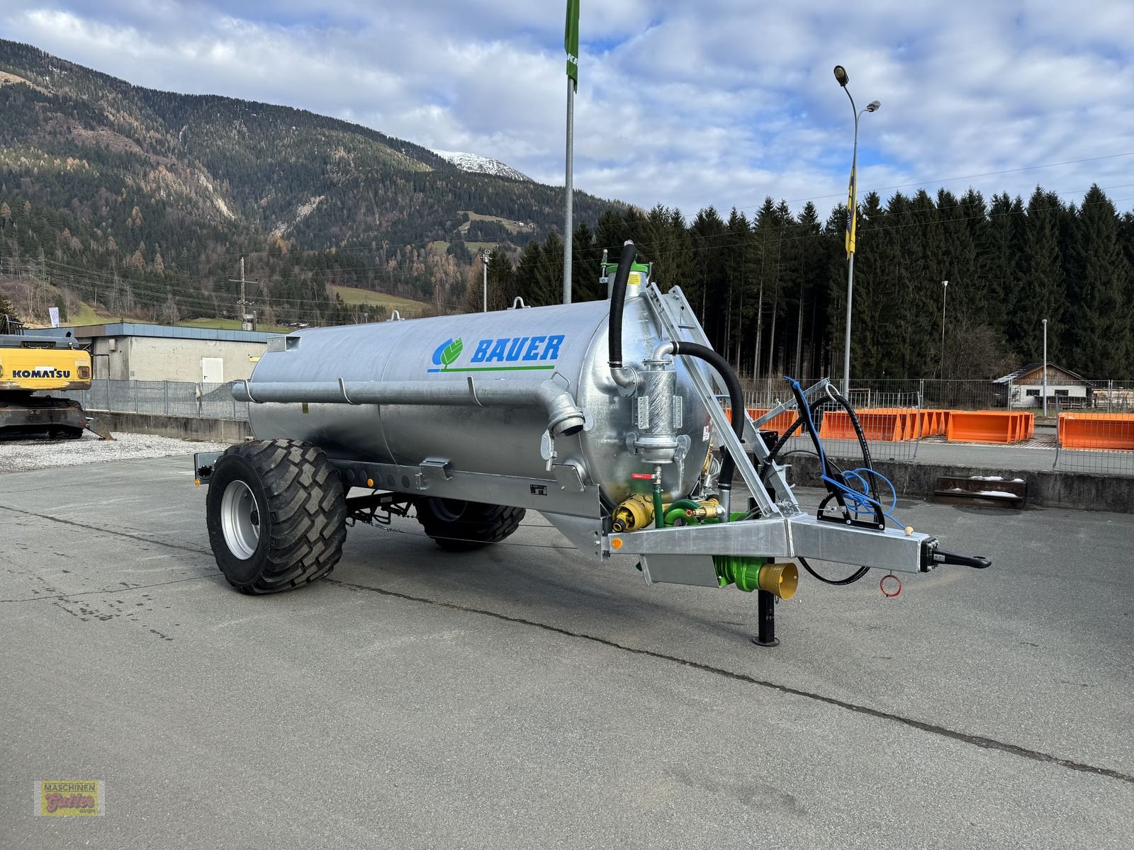 Pumpfass of the type Bauer V63 Vakuumfass mit 6250 Liter Inhalt, Neumaschine in Kötschach (Picture 28)
