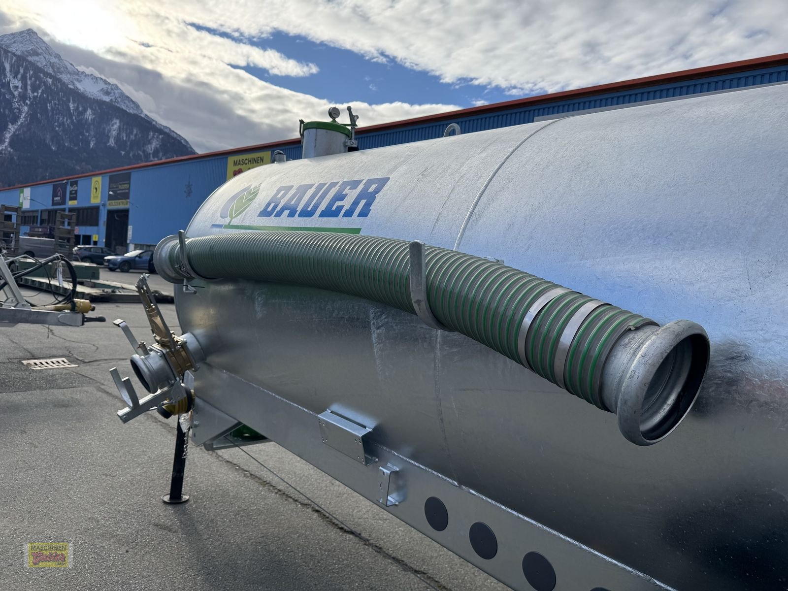 Pumpfass of the type Bauer V63 Vakuumfass mit 6250 Liter Inhalt, Neumaschine in Kötschach (Picture 23)