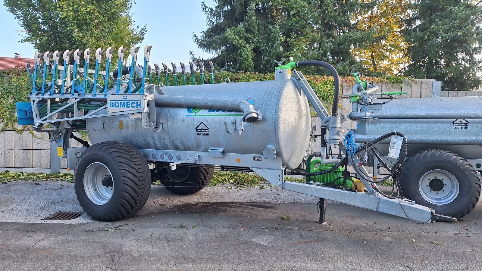 Pumpfass del tipo Bauer Vakuumfass V81 mit Bomech Schleppschuhverteiler, Neumaschine In Bergheim (Immagine 13)