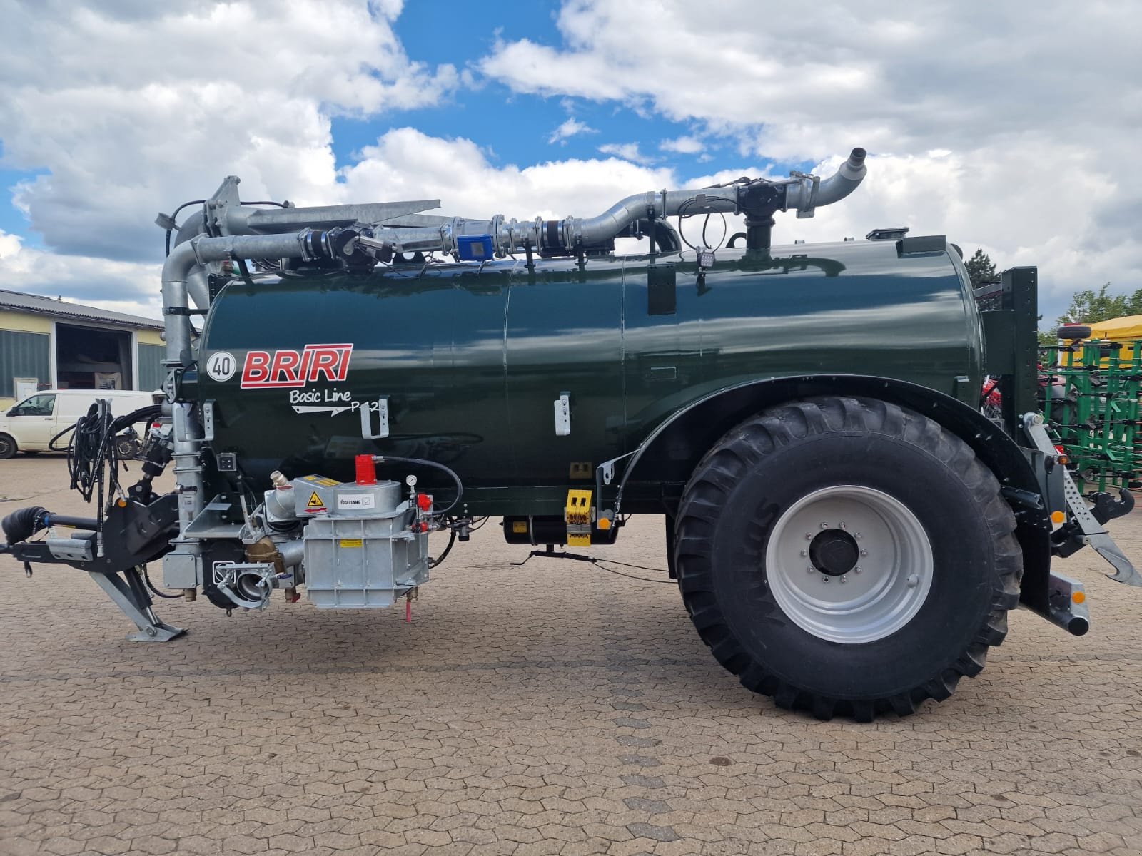 Pumpfass des Typs Briri BLS 12.0, Neumaschine in Konradsreuth (Bild 2)