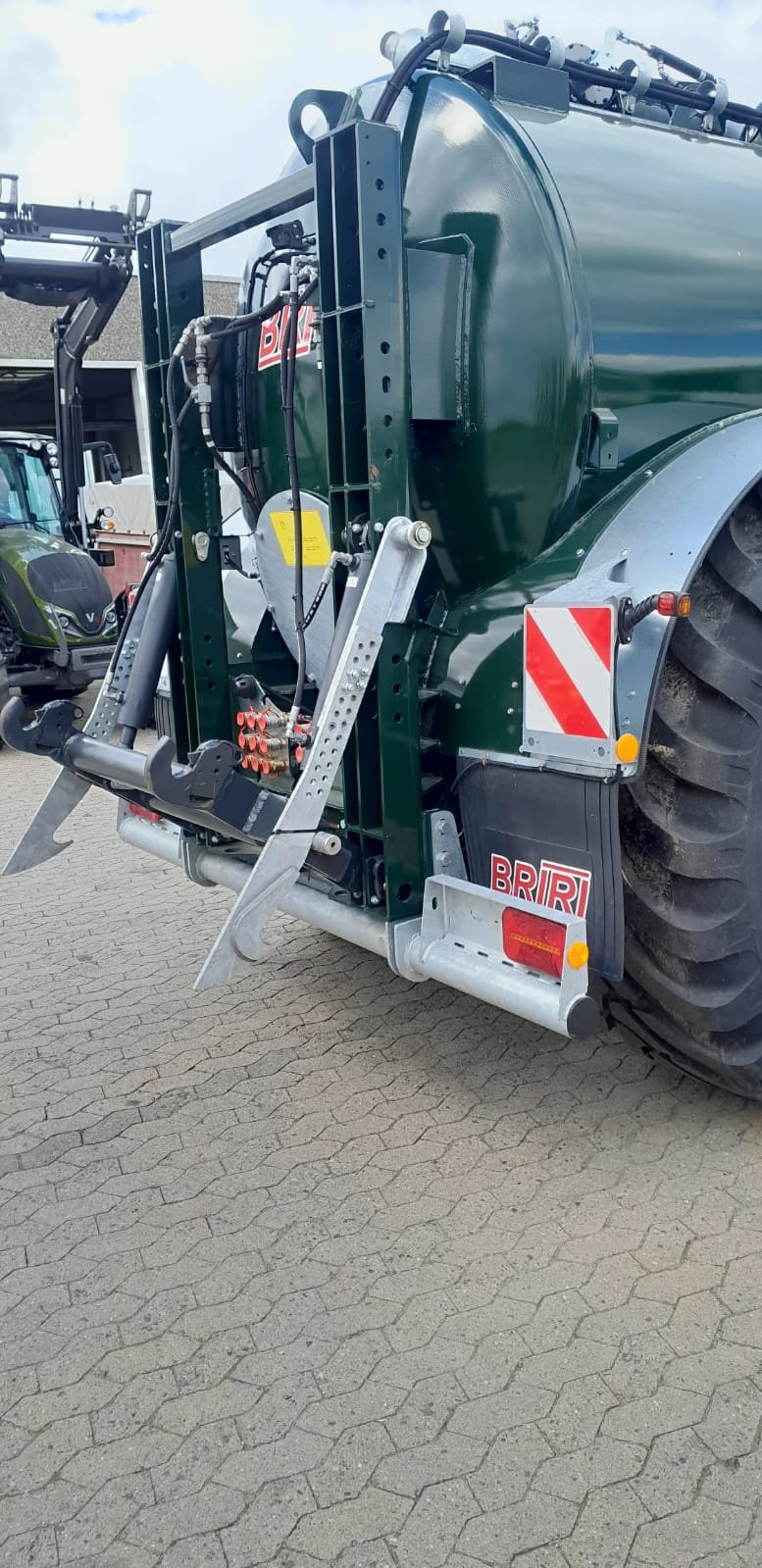 Pumpfass des Typs Briri BLS 12.0, Neumaschine in Konradsreuth (Bild 7)