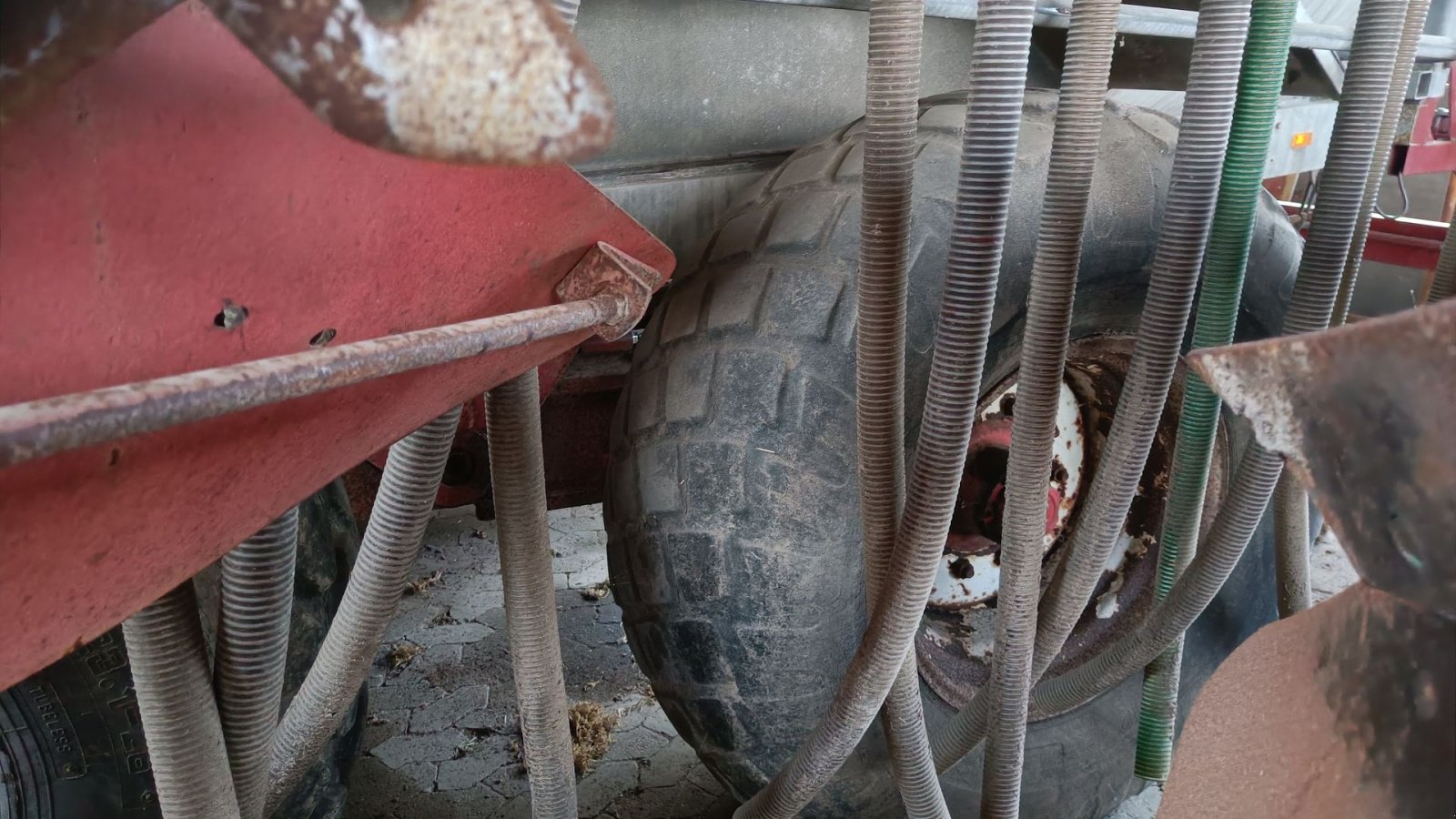 Pumpfass typu Bs Vogenen 16 tons - galvaniseret Med 12/16 meter bom, pumpekran & flowmeter, Gebrauchtmaschine v Egtved (Obrázek 6)