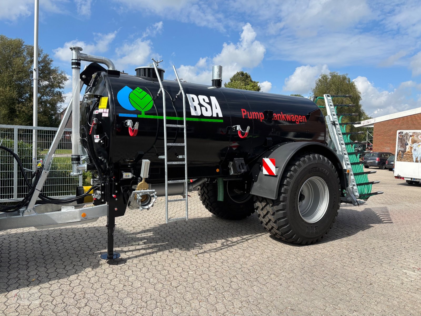Pumpfass Türe ait BSA PTW 10 Pumptankwagen, Neumaschine içinde Berumerfehn (resim 1)