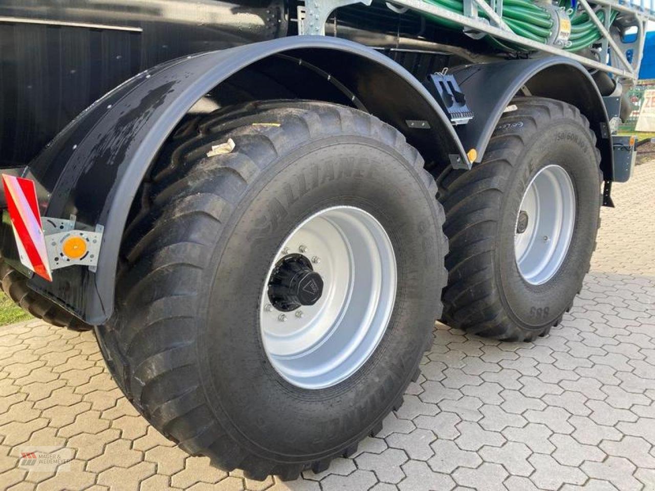 Pumpfass des Typs BSA PTW 140 MIT BOMECH 15 MTR, Neumaschine in Oyten (Bild 7)