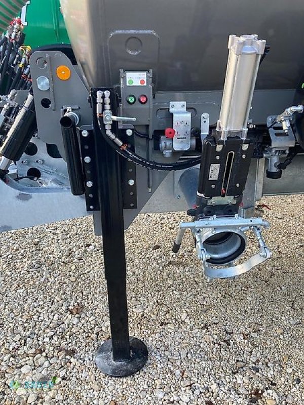 Pumpfass des Typs Eckart Cervus Base 140 Stahlfass inkl. Vogelsang 15m Schleppschuh, Neumaschine in Ahlen (Bild 9)