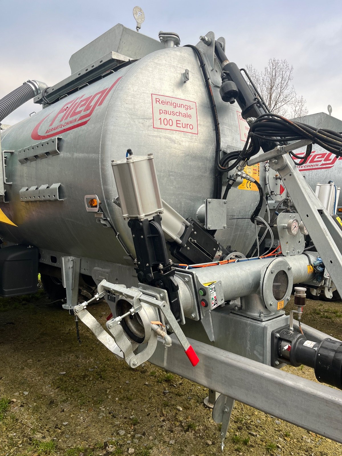 Pumpfass typu Fliegl PFW 10600, Gebrauchtmaschine v Witzmannsberg (Obrázek 2)