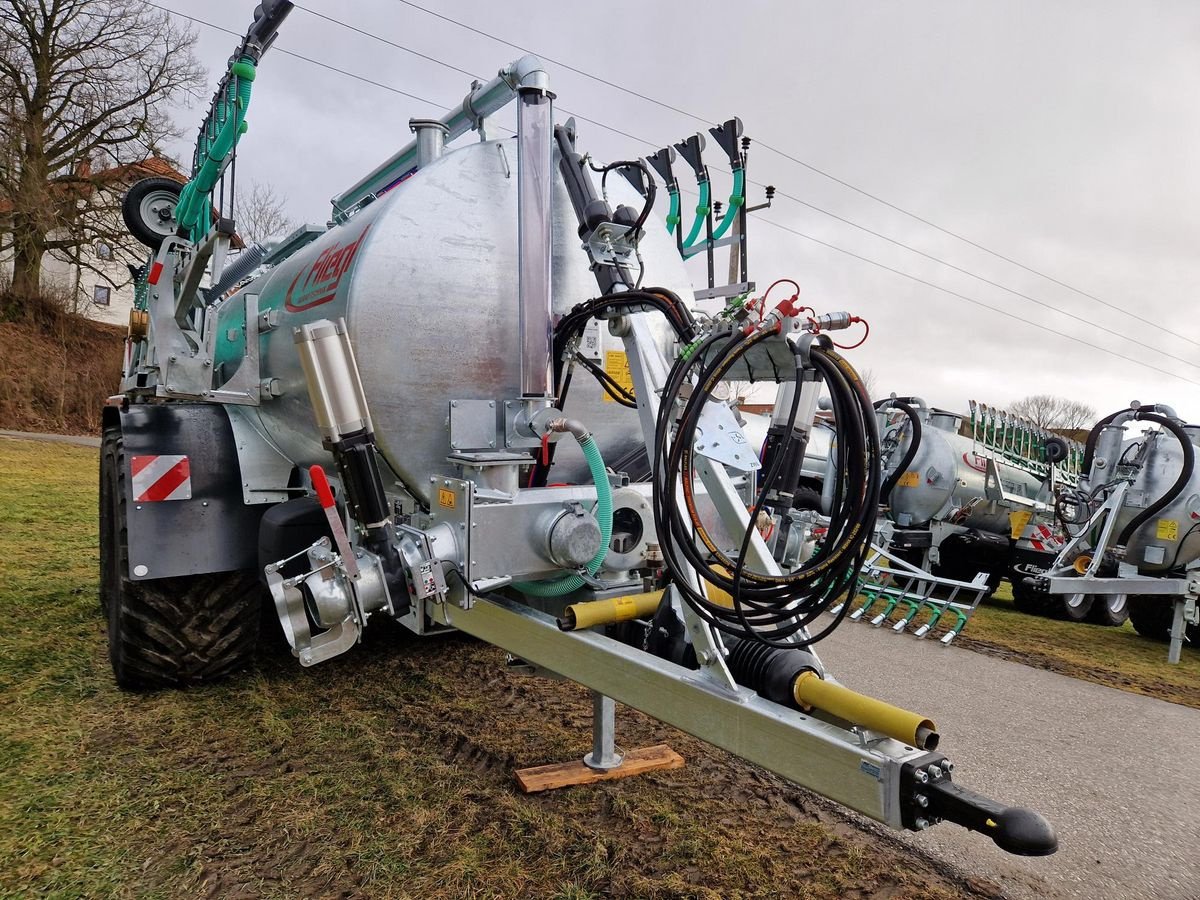 Pumpfass del tipo Fliegl PFW 12000 DUO Line Plus + SKATE 150 2.0, Neumaschine In Grünbach (Immagine 7)
