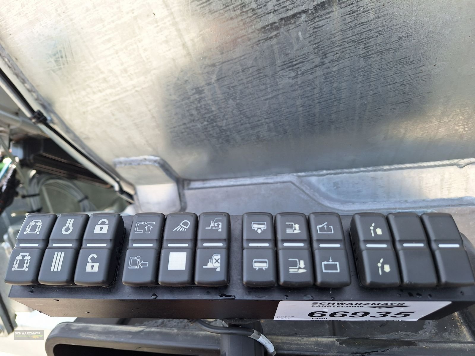 Pumpfass typu Fliegl PFW 12000 Skate 150, Gebrauchtmaschine v Aurolzmünster (Obrázek 13)