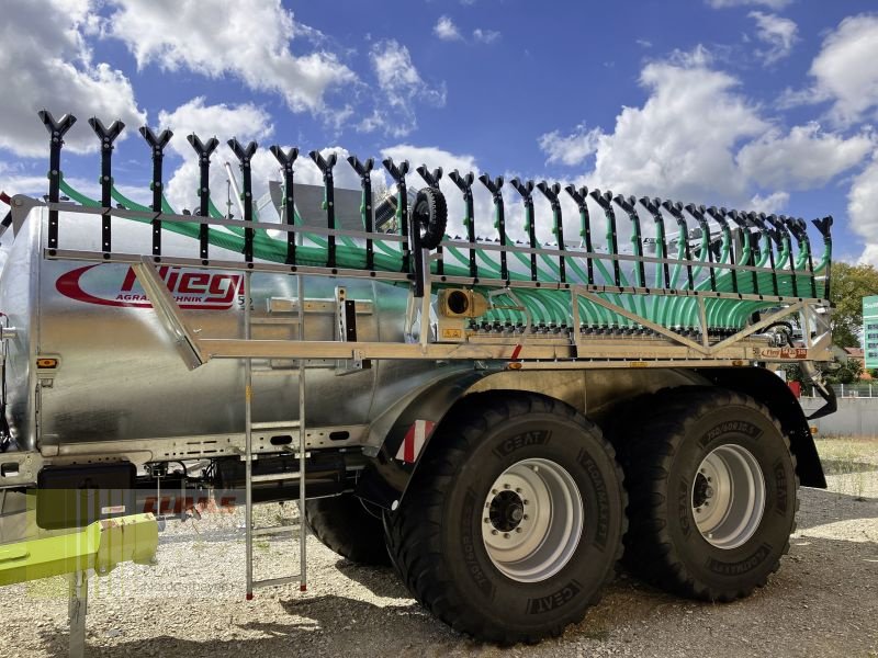 Pumpfass des Typs Fliegl PFW 12000 + SKATE 150, Neumaschine in Freystadt (Bild 5)