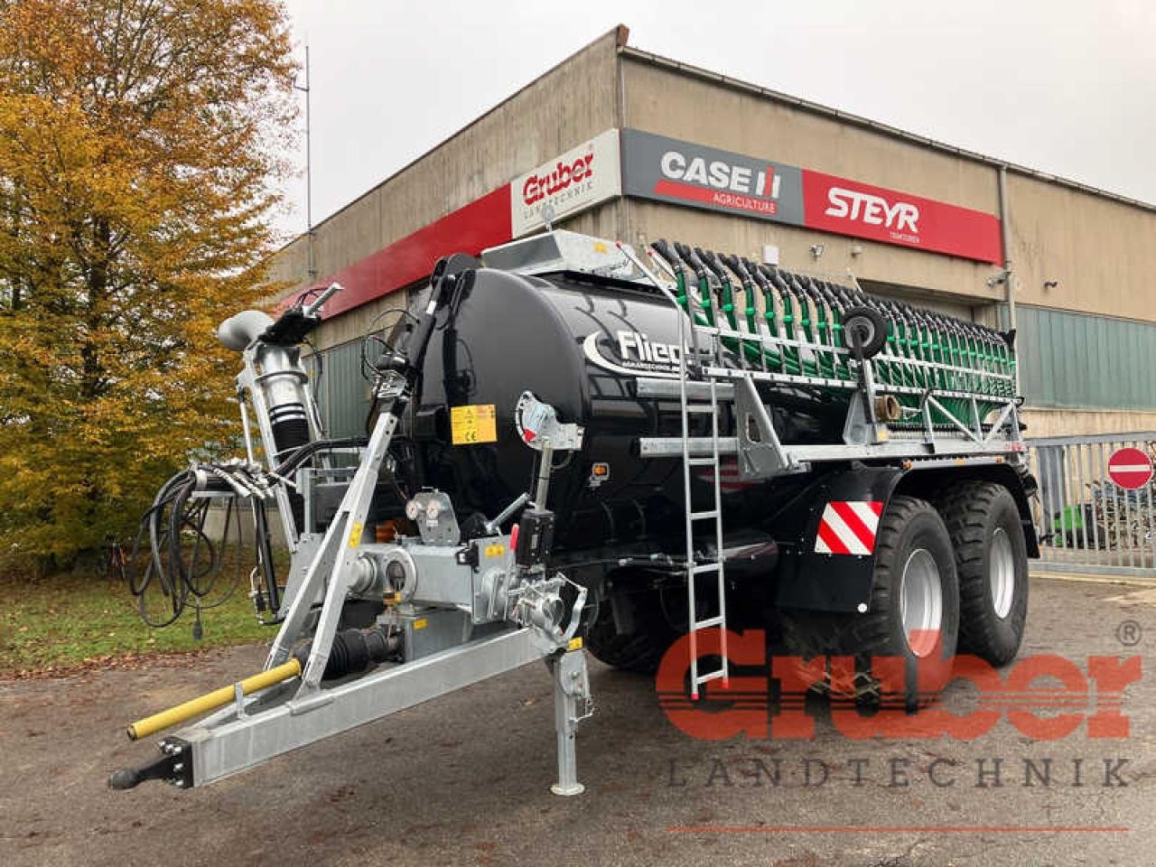 Pumpfass del tipo Fliegl PFW 18000 Maxx Line, Neumaschine In Hartkirchen (Immagine 1)