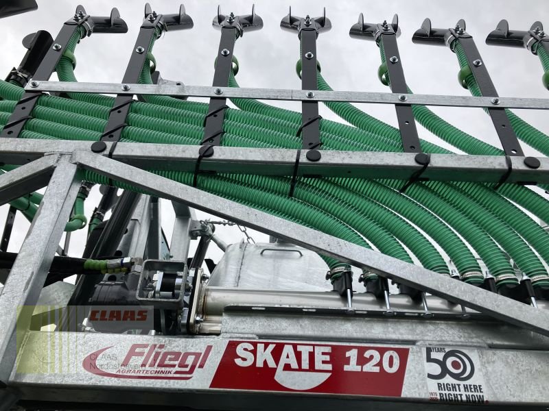 Pumpfass des Typs Fliegl PFW 8600 MAXX LINE 1-ACHS, Neumaschine in Cham (Bild 11)