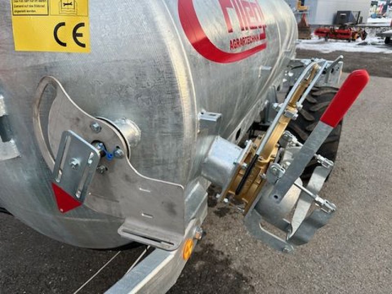 Pumpfass des Typs Fliegl Vakuumfass 3000l Jumbo Line Güllefass, Neumaschine in Tamsweg (Bild 5)