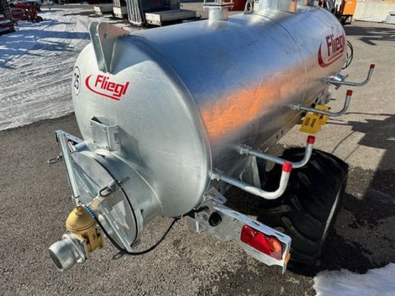 Pumpfass typu Fliegl Vakuumfass 4000l Jumbo Line Güllefass, Neumaschine v Tamsweg (Obrázek 16)