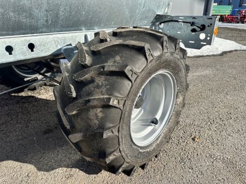 Pumpfass Türe ait Fliegl Vakuumfass 4000l Jumbo Line Güllefass, Neumaschine içinde Tamsweg (resim 11)