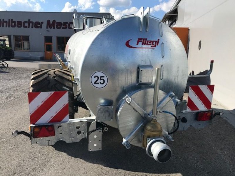 Pumpfass typu Fliegl Vakuumfass 6200l Jumbo Line Güllefass, Neumaschine w Tamsweg (Zdjęcie 15)