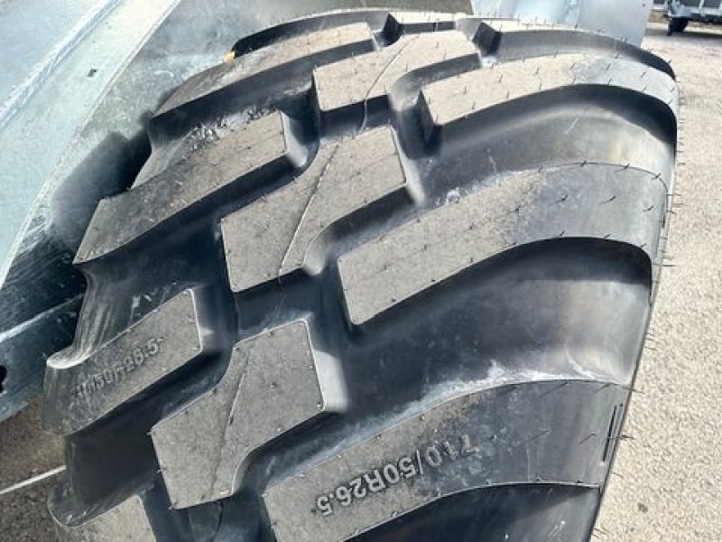 Pumpfass des Typs Fliegl Vakuumfass 7500l Jumbo Line Güllefass, Neumaschine in Tamsweg (Bild 20)