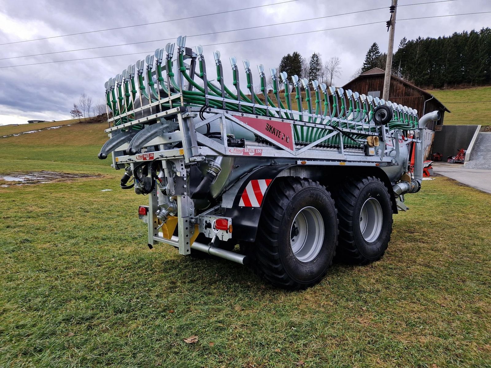 Pumpfass del tipo Fliegl VFW 12000 MAXX Line Plus + SKATE 2.0 150, Neumaschine In Grünbach (Immagine 5)