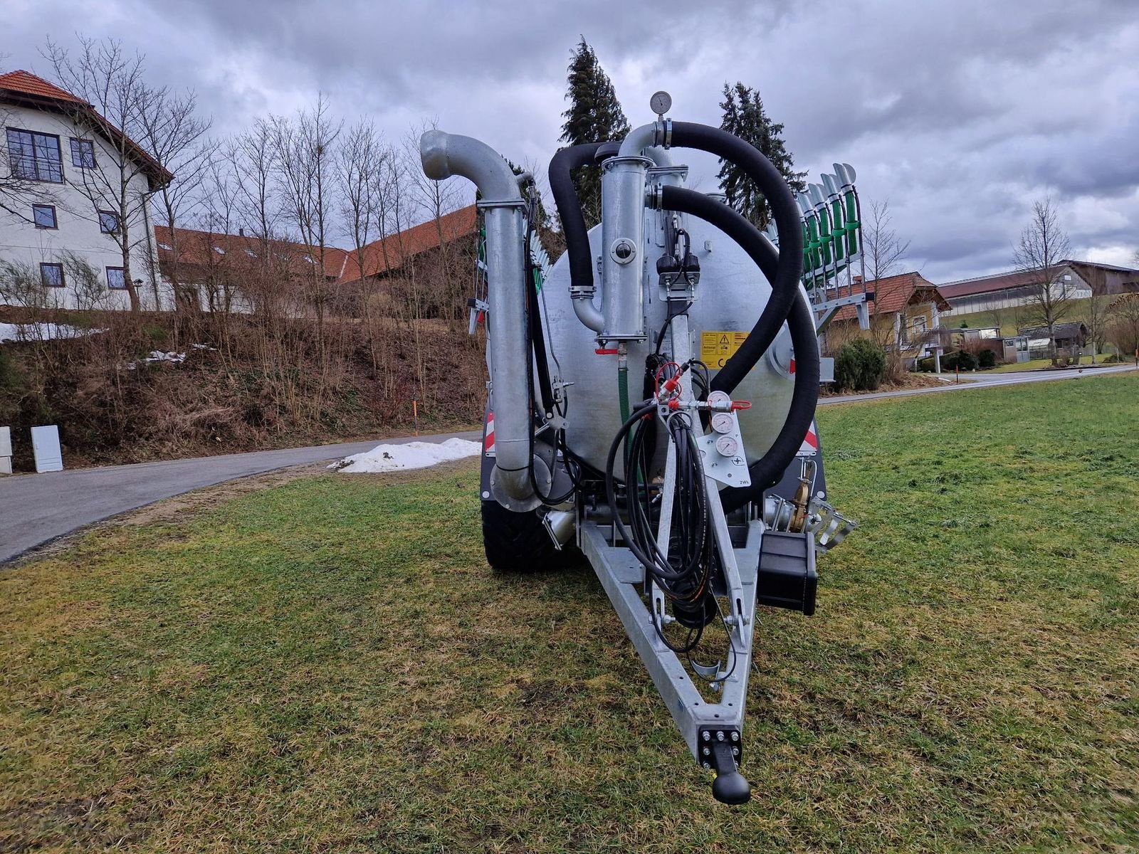 Pumpfass del tipo Fliegl VFW 12000 MAXX Line Plus + SKATE 2.0 150, Neumaschine In Grünbach (Immagine 7)