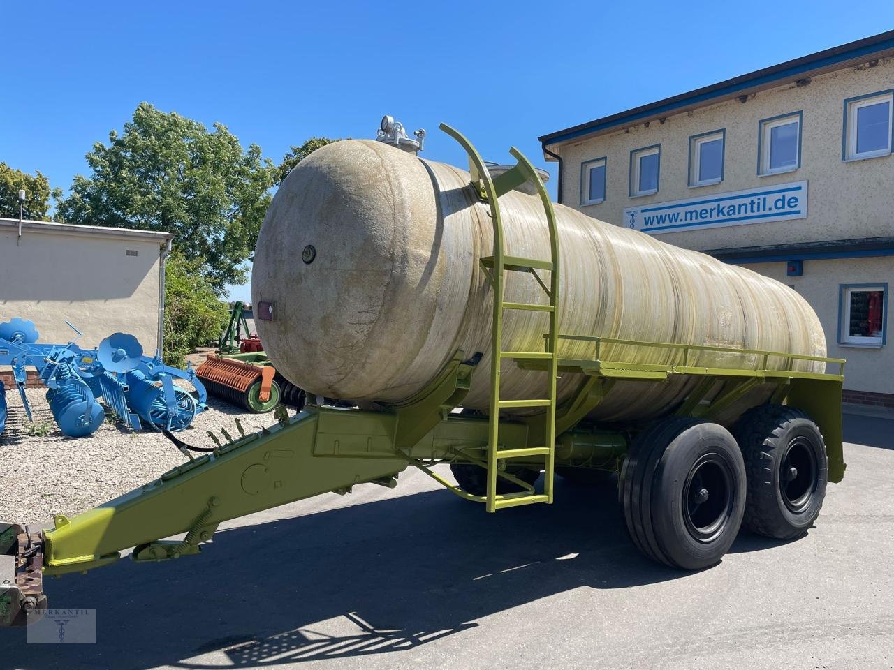 Pumpfass des Typs Fortschritt HTS 100.27, Gebrauchtmaschine in Pragsdorf (Bild 1)