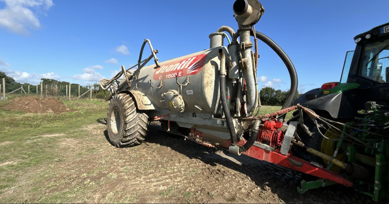 Pumpfass typu Jeantil GT 11500, Gebrauchtmaschine v JOSSELIN (Obrázek 1)