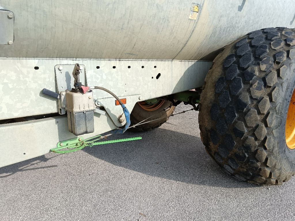 Pumpfass of the type Joskin 11000M, Gebrauchtmaschine in LEVIER (Picture 5)