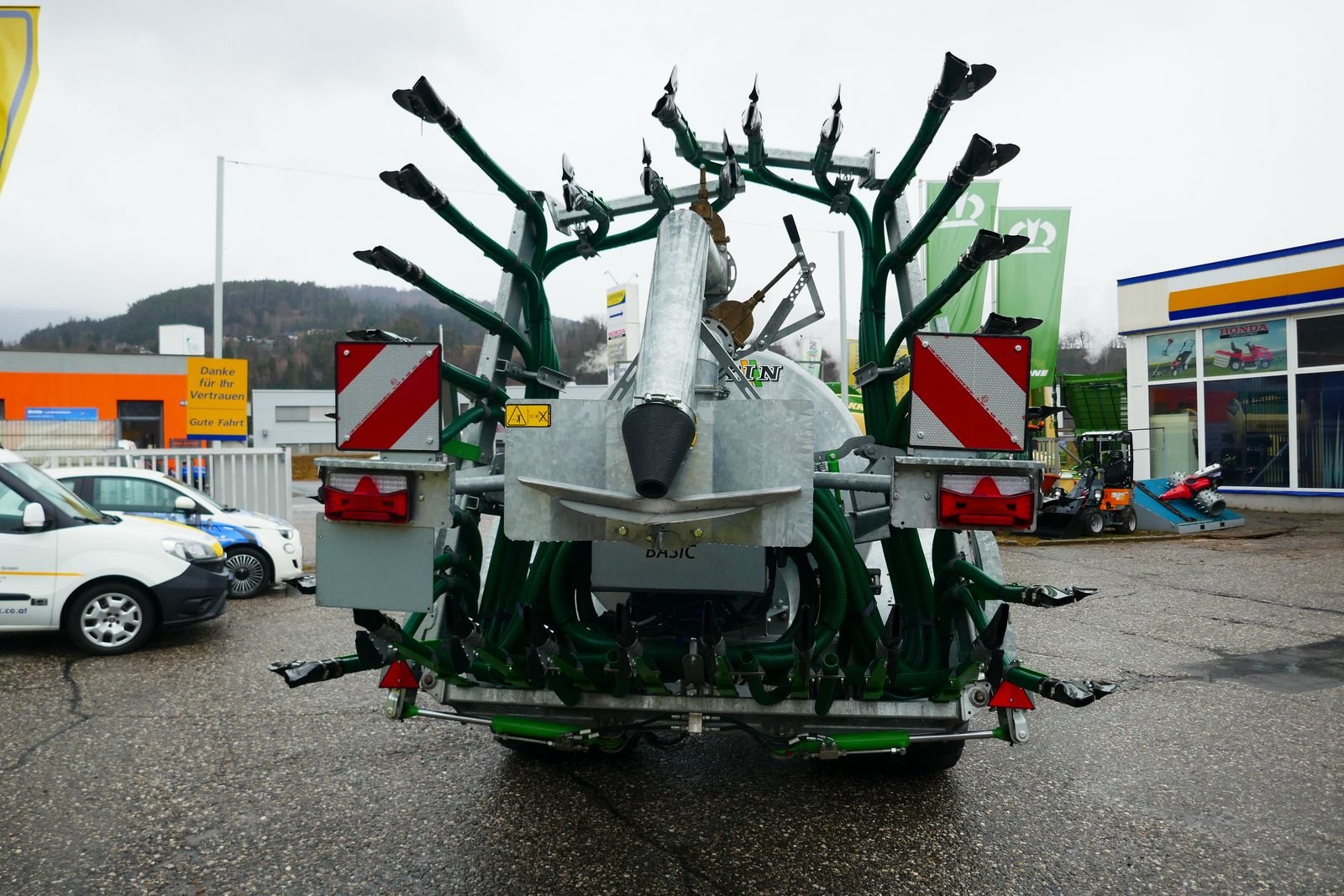 Pumpfass des Typs Joskin Alpina 2 8000 + Pendislide Basic 75/30, Gebrauchtmaschine in Villach (Bild 4)