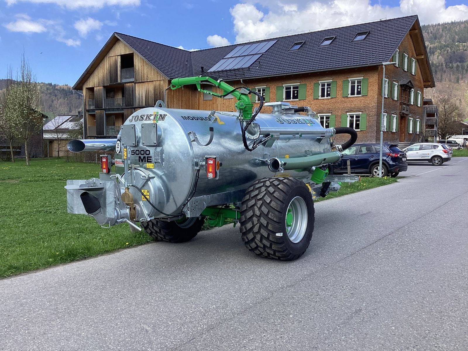 Pumpfass of the type Joskin Modulo 2 Kombifaß, Neumaschine in Bezau (Picture 26)