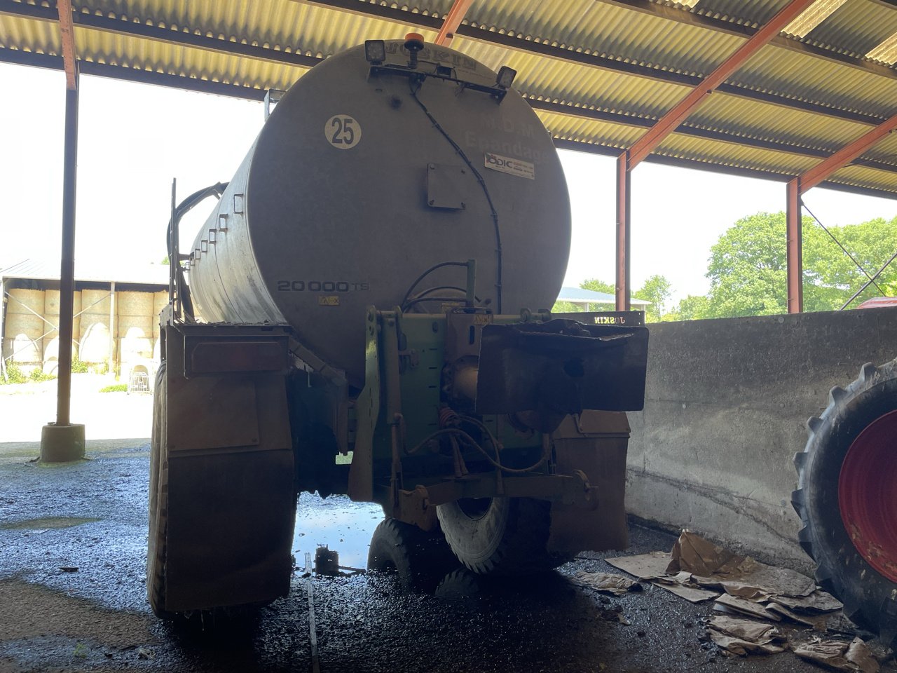 Pumpfass van het type Joskin QUADRA 20000 TS, Gebrauchtmaschine in PONTIVY (Foto 6)