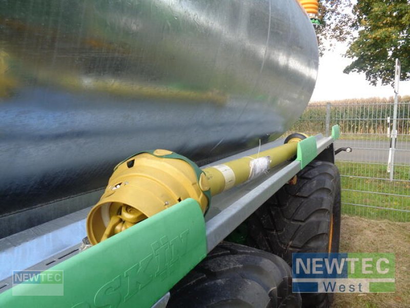 Pumpfass от тип Joskin TETRALINER 26000 RL, Neumaschine в Nartum (Снимка 8)