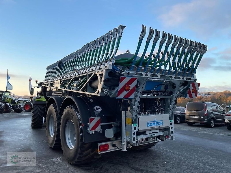 Pumpfass des Typs Kotte VT 17.300 mit Bomech Farmer 15m Vorführer, Vorführmaschine in Rittersdorf (Bild 12)