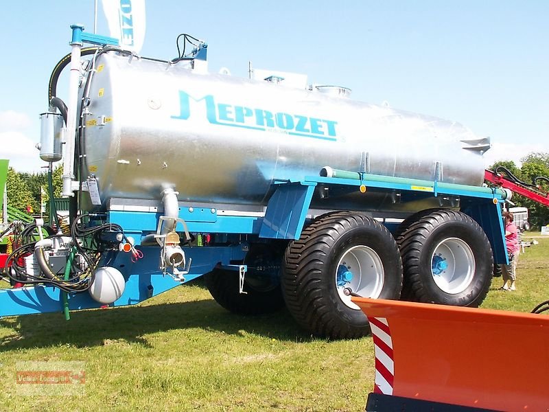 Pumpfass of the type Meprozet MAXI 2W Plus 18000 l Güllefass 750/60R30,5, Neumaschine in Ostheim/Rhön (Picture 1)
