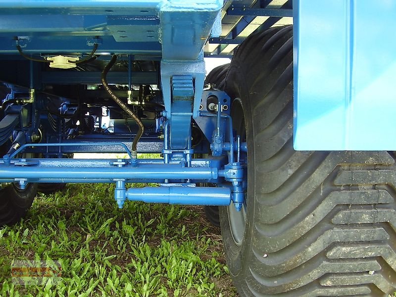 Pumpfass des Typs Meprozet PN 240 Güllefass 24.000 L Tridem 700/50-26,5, Neumaschine in Ostheim/Rhön (Bild 14)