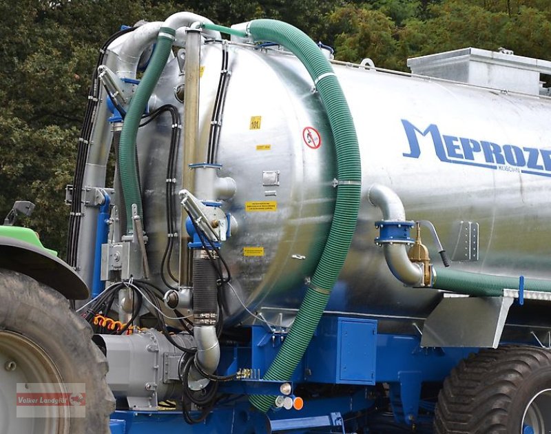 Pumpfass des Typs Meprozet PN 240 Güllefass 24.000 L Tridem 700/50-26,5, Neumaschine in Ostheim/Rhön (Bild 20)