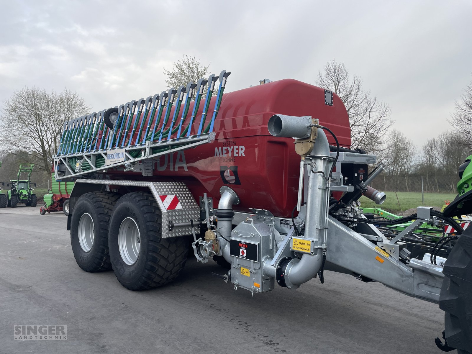 Pumpfass tip Meyer-Lohne MLS 16000 mit Bomech Farmer 15, Neumaschine in Ebenhofen (Poză 1)