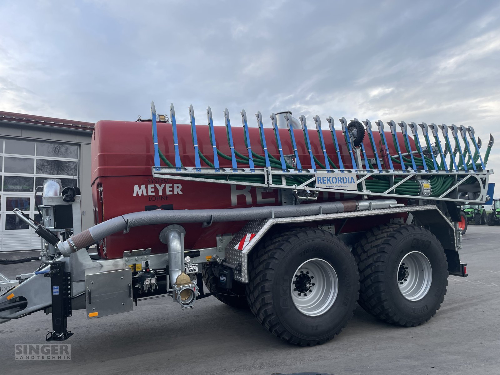 Pumpfass des Typs Meyer-Lohne MLS 16000 mit Bomech Farmer 15, Neumaschine in Ebenhofen (Bild 11)