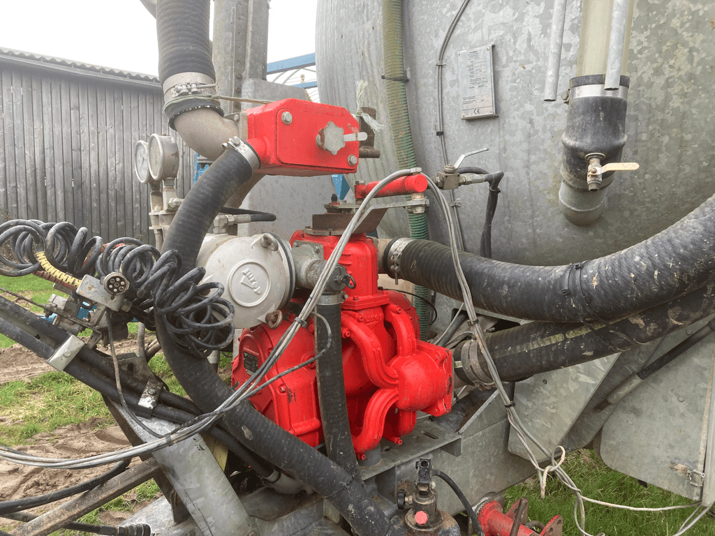 Pumpfass des Typs Pichon 20700 LITRES, Gebrauchtmaschine in ISIGNY-LE-BUAT (Bild 6)