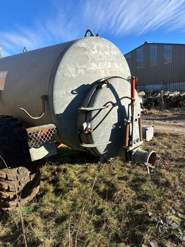 Pumpfass des Typs Pichon 6000, Gebrauchtmaschine in PIERREFORT (Bild 3)