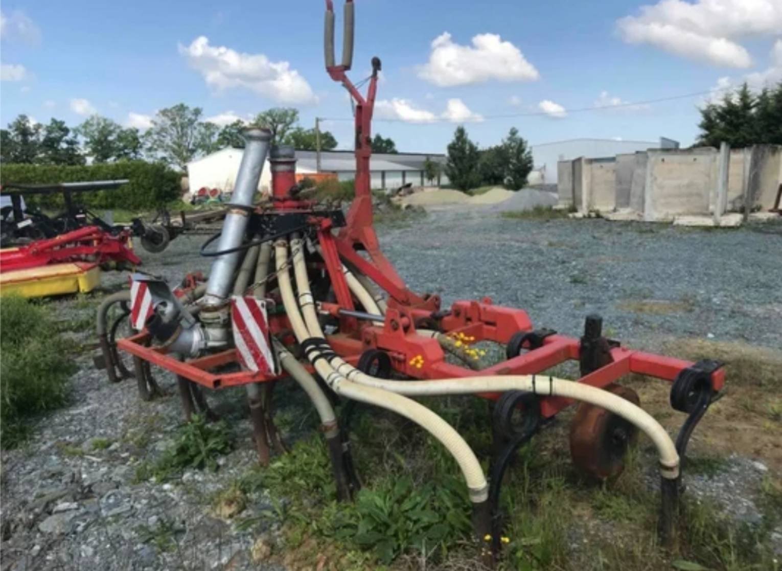 Pumpfass del tipo Pichon ENFOUISSEUR, Gebrauchtmaschine In Le Horps (Immagine 1)