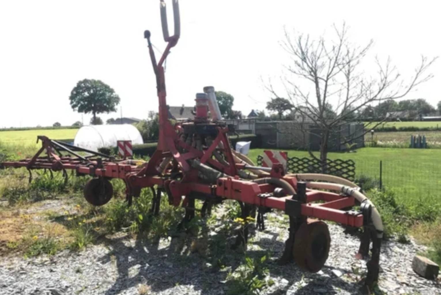 Pumpfass del tipo Pichon ENFOUISSEUR, Gebrauchtmaschine In Le Horps (Immagine 2)