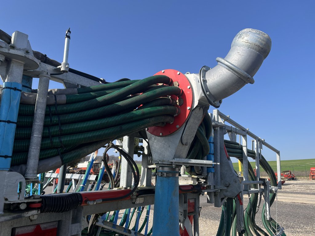 Pumpfass of the type Pichon Rampe pendillards, Gebrauchtmaschine in VERT TOULON (Picture 11)